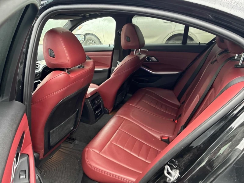 BMW 330 2022 E XDRIVE * ПРЕДСТАВИТЕЛСТВО НА LEXUS * , снимка 15 - Автомобили и джипове - 53035131