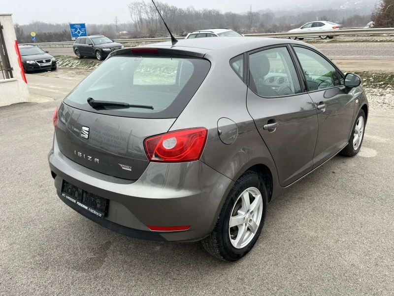 Seat Ibiza 1.2I 70кс. EURO 5 КЛИМАТИК, снимка 4 - Автомобили и джипове - 53432751