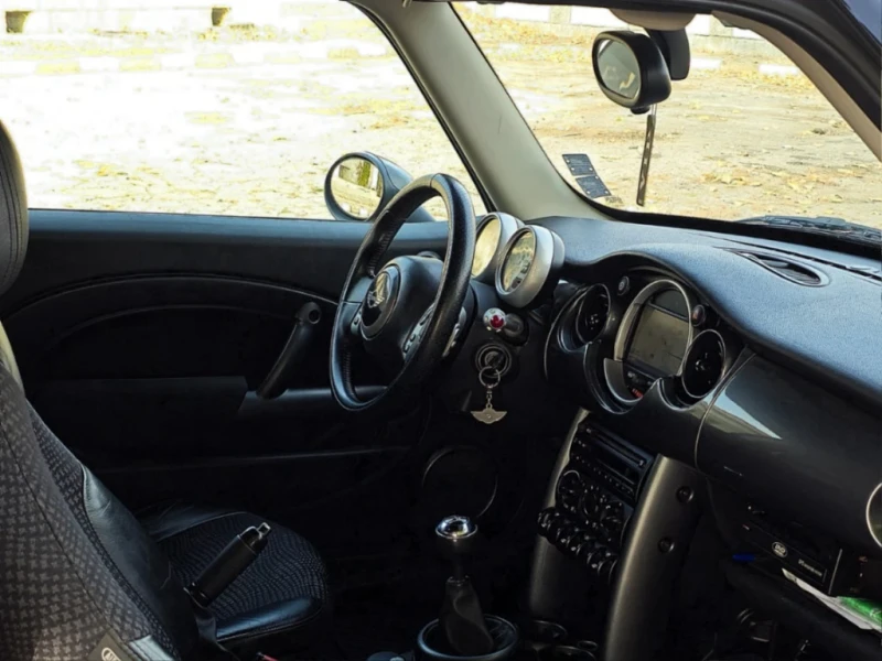 Mini Cooper, снимка 9 - Автомобили и джипове - 53455468