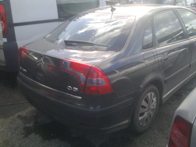 Citroen C5 1.6/2.0/2.2HDI /1.8i16V, снимка 10 - Автомобили и джипове - 13674274