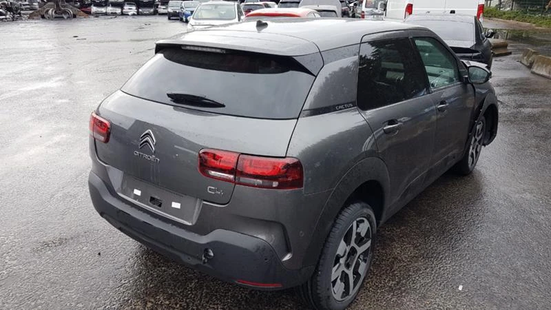 Citroen C4 Cactus 1.5 HDi, снимка 4 - Автомобили и джипове - 48320139