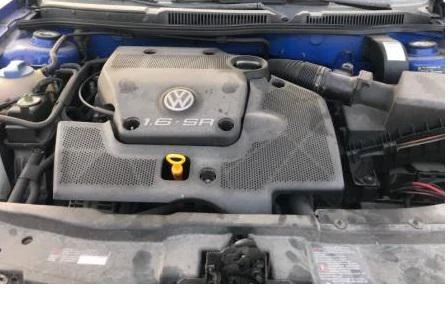 VW Golf 1.6 SR - изображение 6