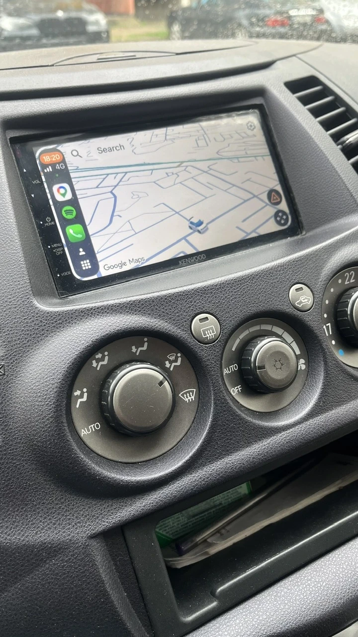 Mitsubishi Grandis Газ / Бензин, снимка 11 - Автомобили и джипове - 56181372