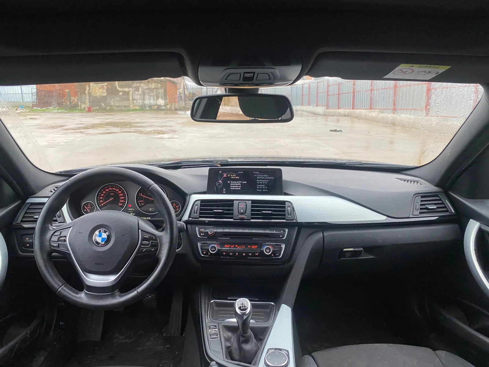 BMW 318  - изображение 8