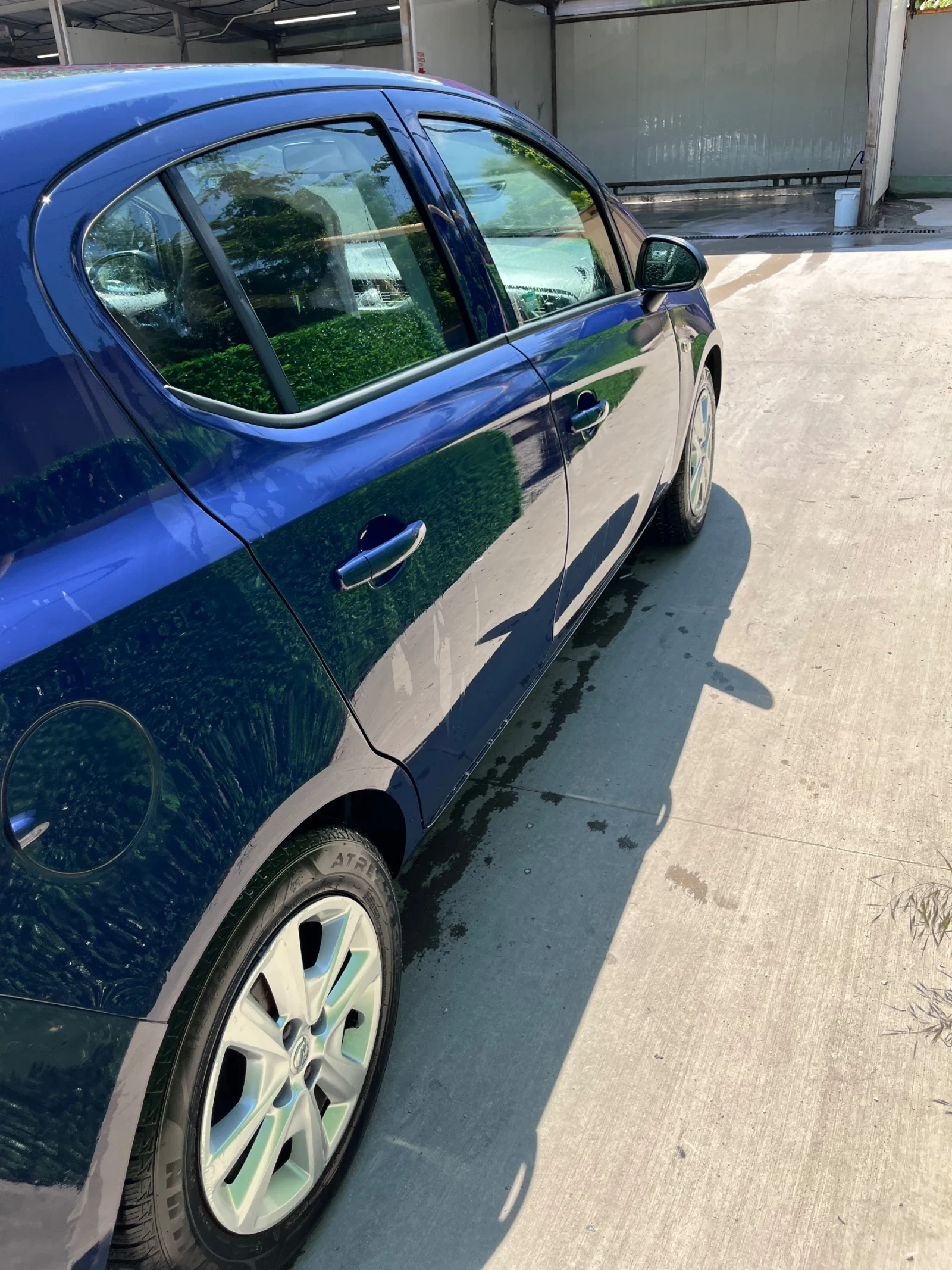 Opel Corsa 1.4 - изображение 8