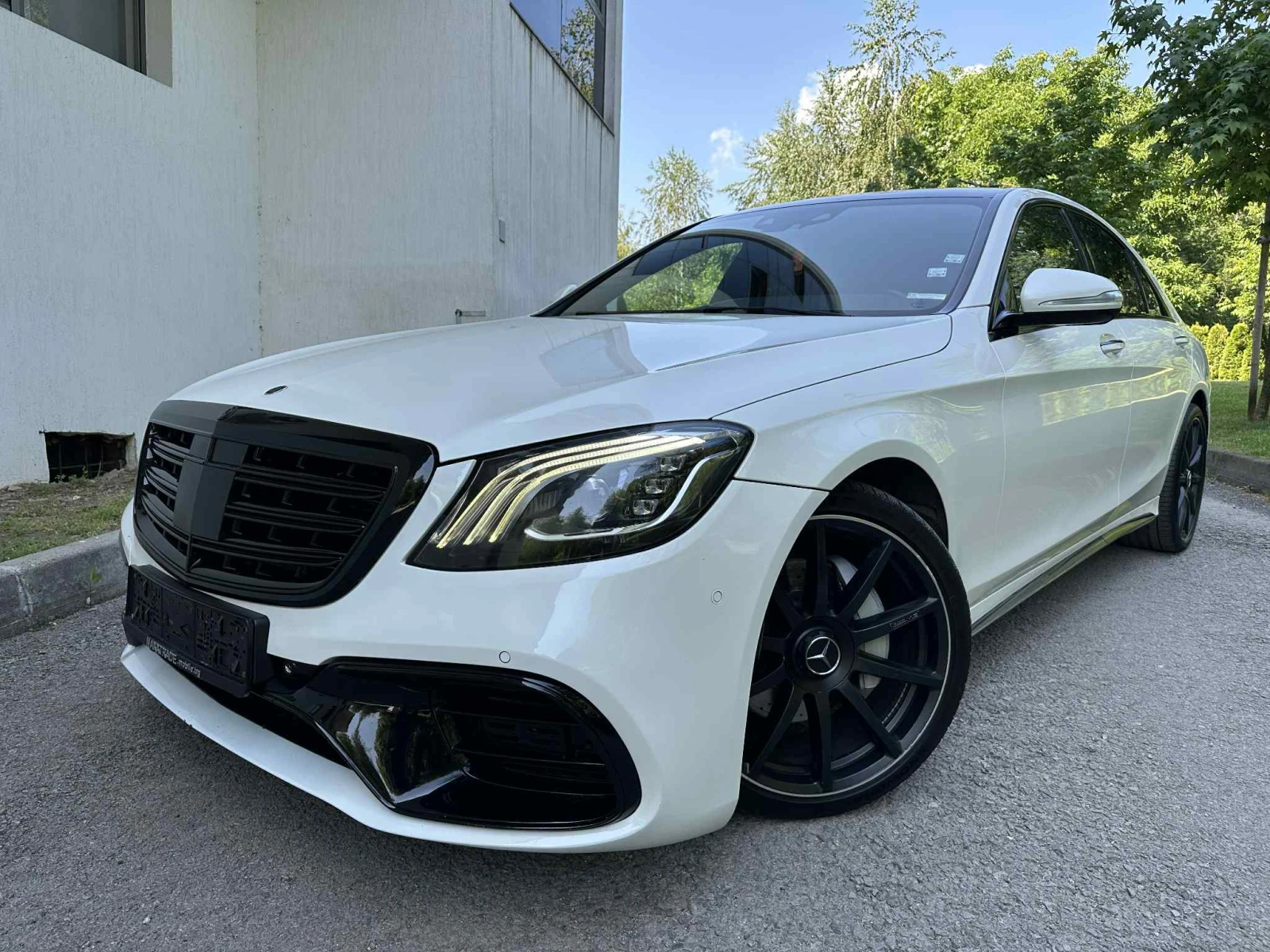 Mercedes-Benz S 350 d / BRABUS OPTIC / ФЕЙС 2019 - изображение 3