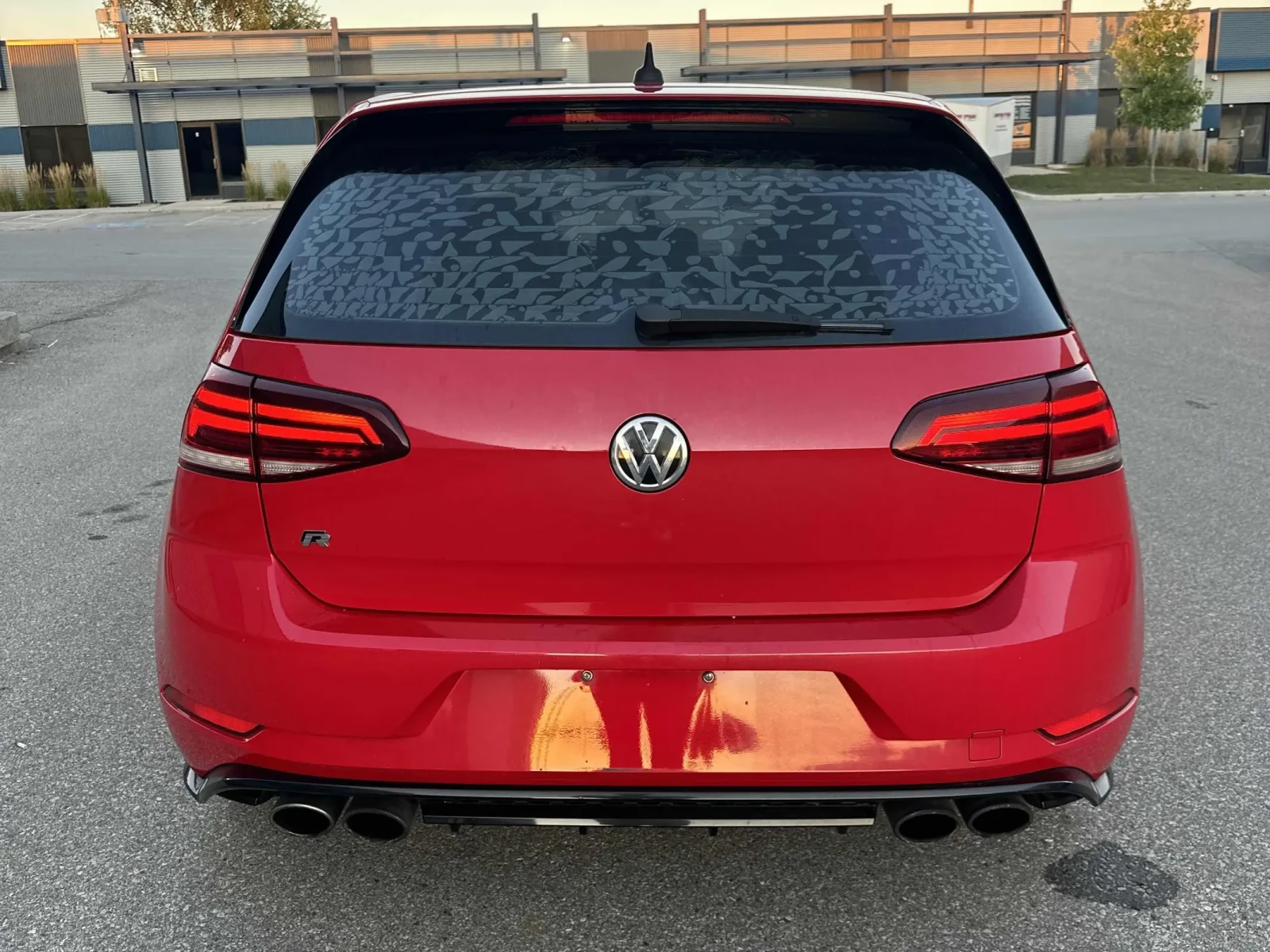 VW Golf R* CARFAX* БЕЗ ПЪРВОНАЧАЛНА*  - изображение 4