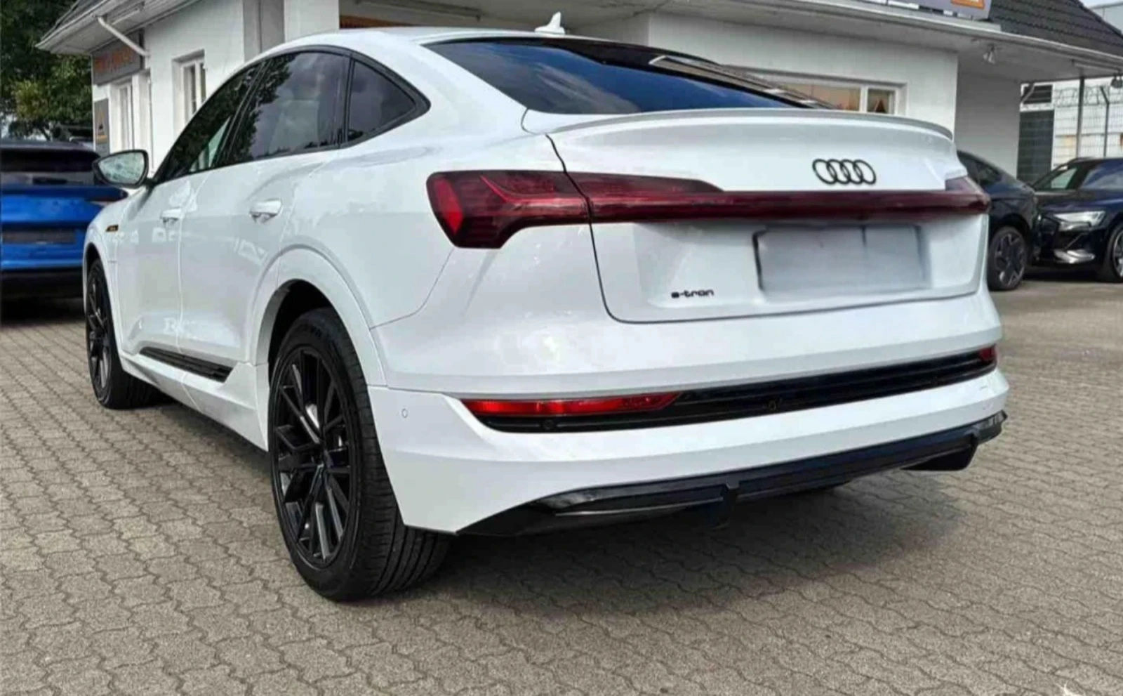 Audi E-Tron Quatro/Sportback/2xSline/Black Edition/B&O/Kam - изображение 6