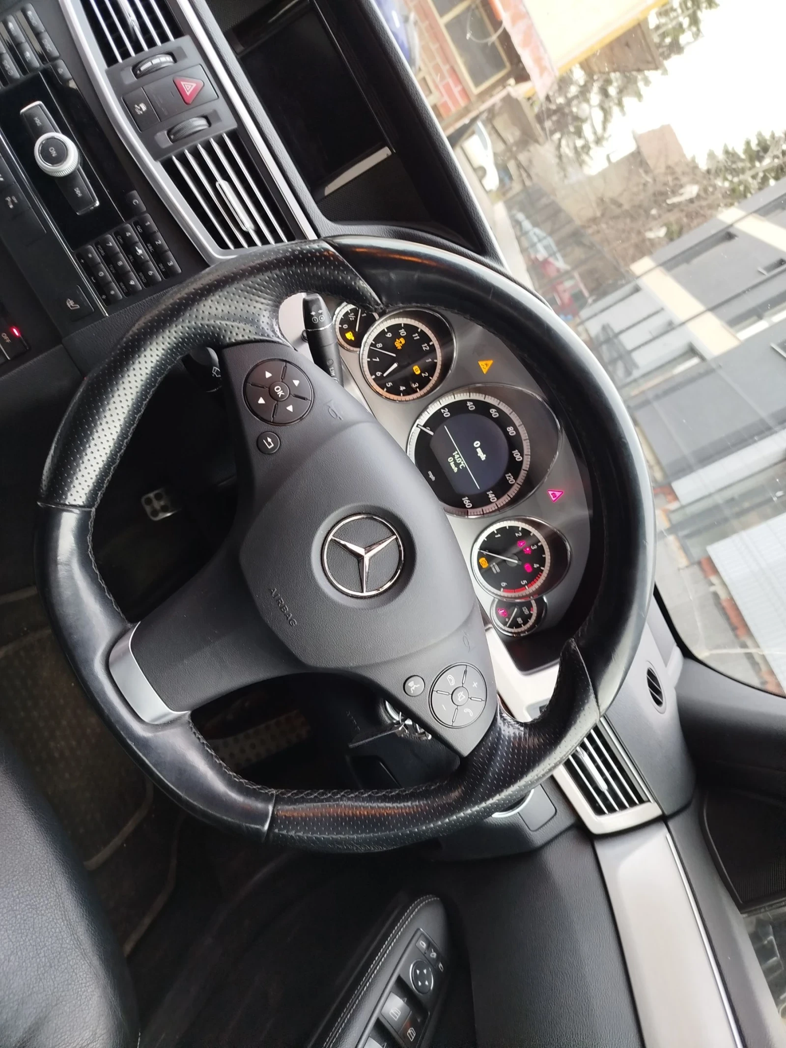 Mercedes-Benz E 220 | Mobile.bg � ����������� 3