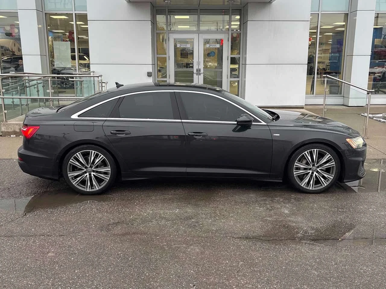 Audi A6 /HEAD UP / 360 / DISTRONIC / B&O / ОБДУХВАНЕ , снимка 3 - Автомобили и джипове - 53868166