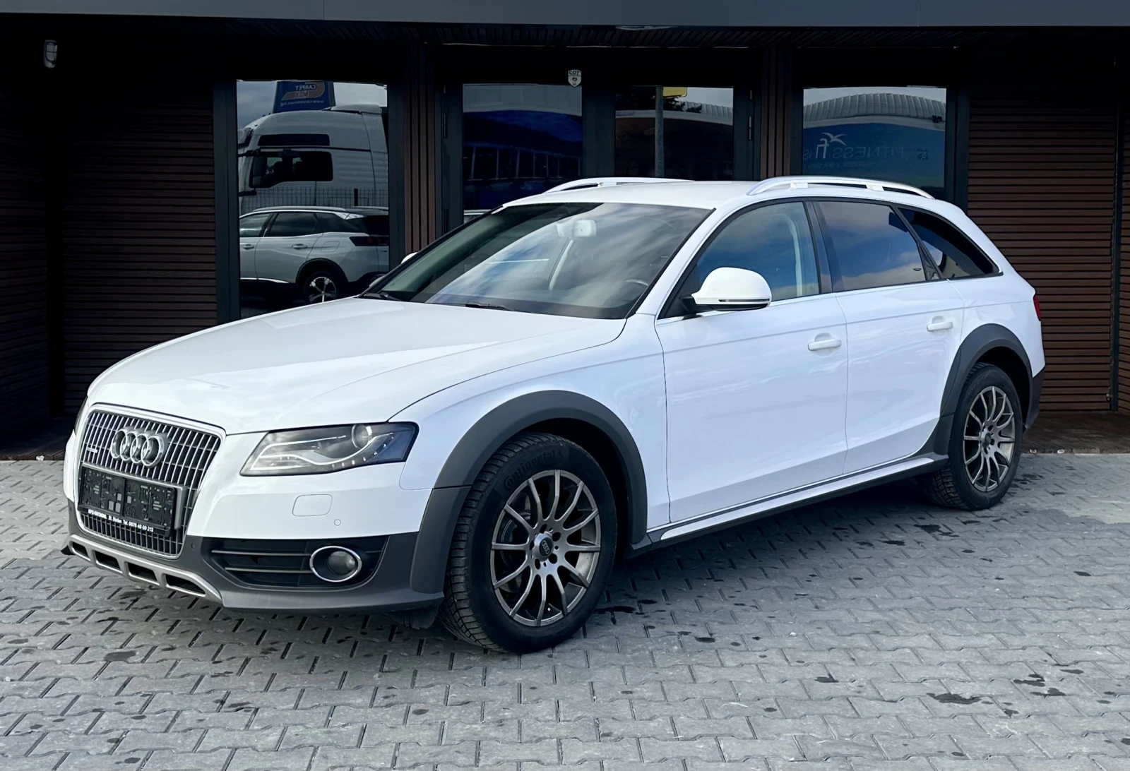 Audi A4 Allroad 2.0TDI 170кс, снимка 3 - Автомобили и джипове - 54046916