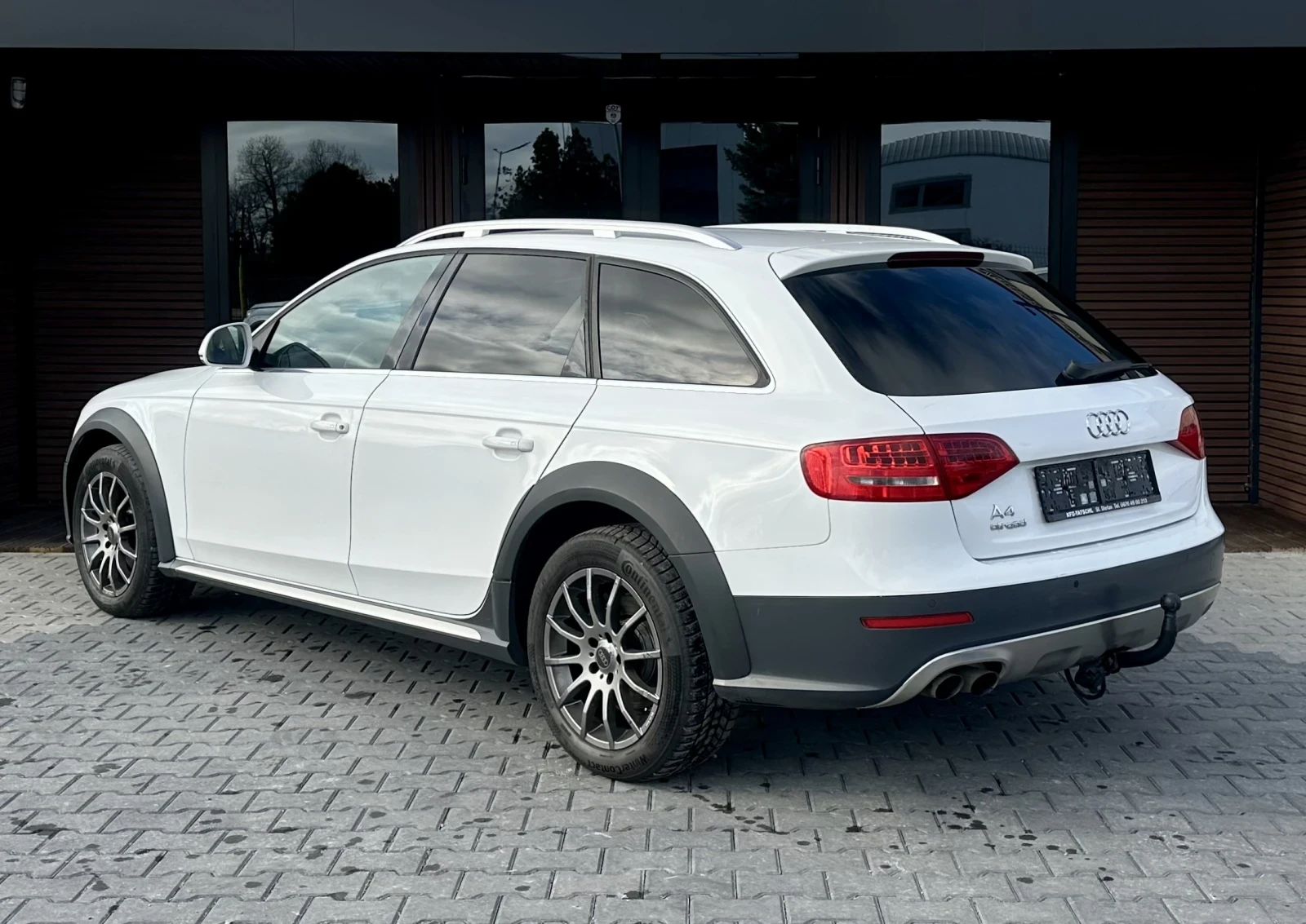 Audi A4 Allroad 2.0TDI 170кс, снимка 4 - Автомобили и джипове - 54046916
