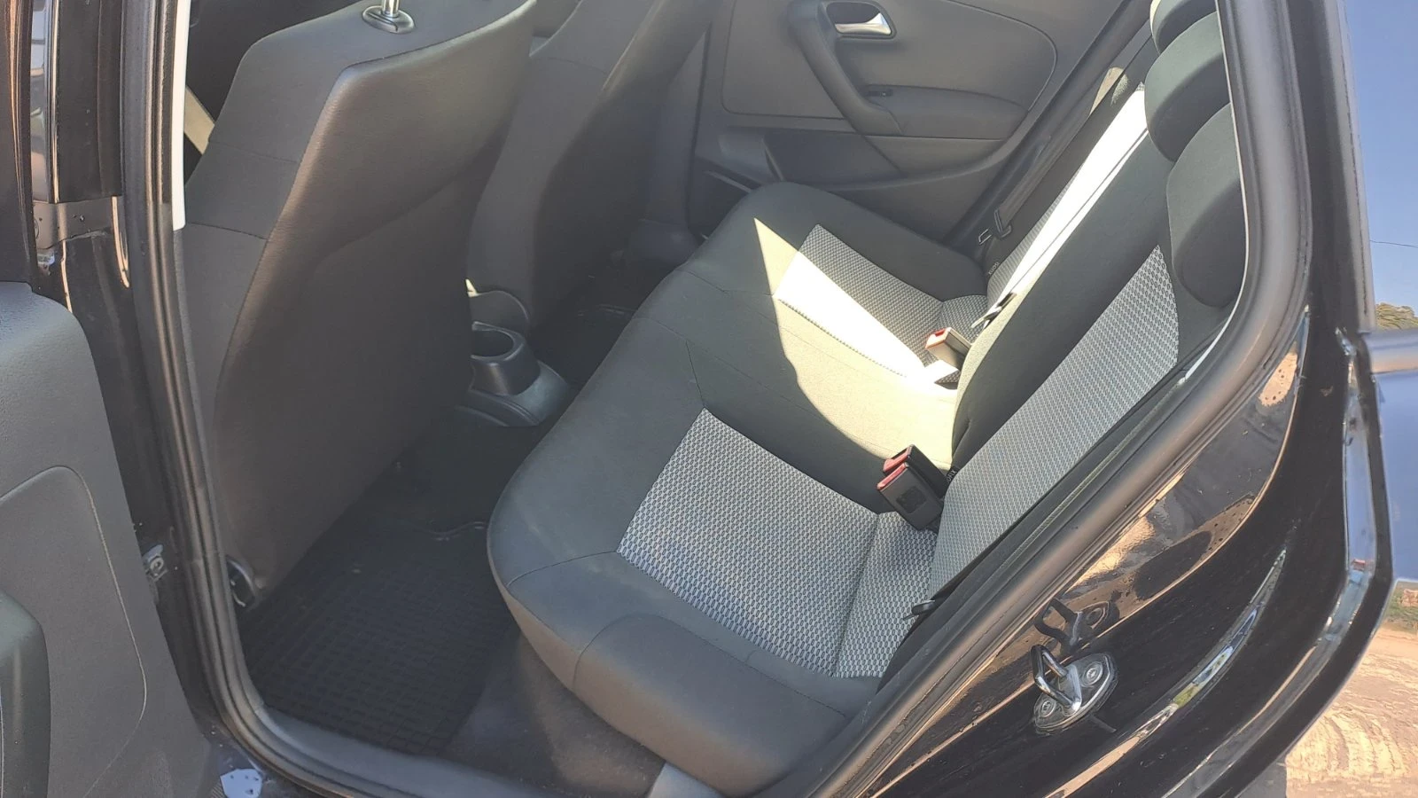 VW Polo 1.2, снимка 10 - Автомобили и джипове - 54361902