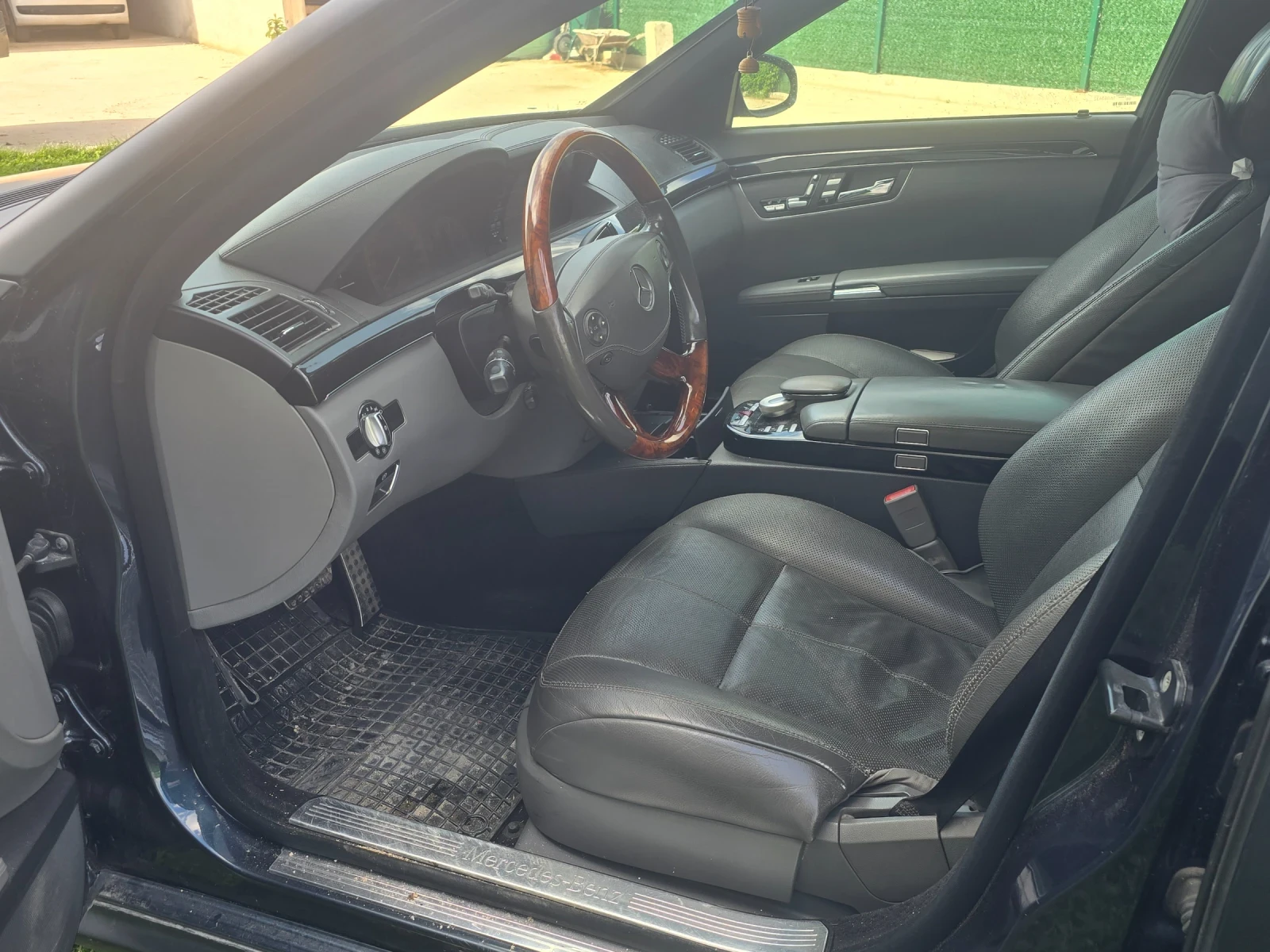 Mercedes-Benz S 320, снимка 7 - Автомобили и джипове - 54534790