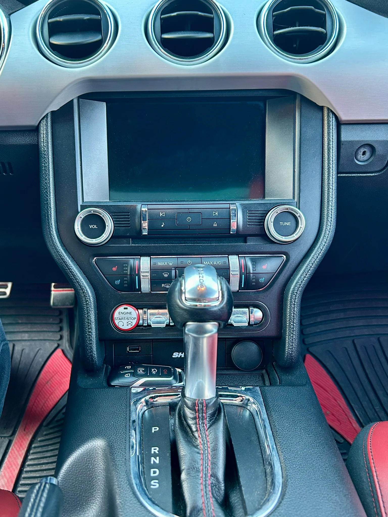 Ford Mustang GT, снимка 13 - Автомобили и джипове - 54621639