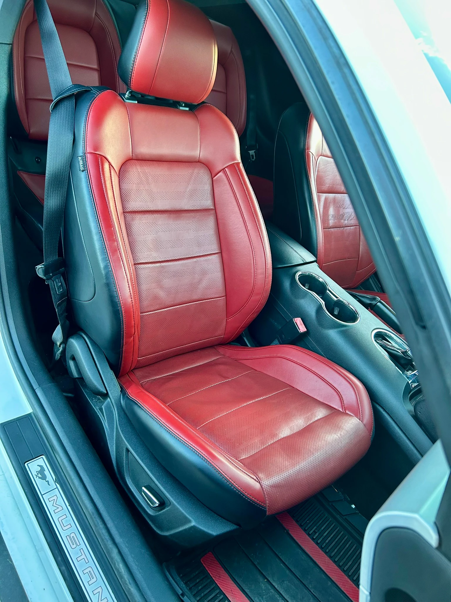 Ford Mustang GT, снимка 11 - Автомобили и джипове - 54621639