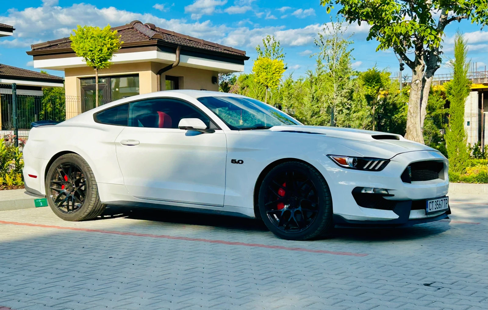 Ford Mustang GT, снимка 4 - Автомобили и джипове - 54621639