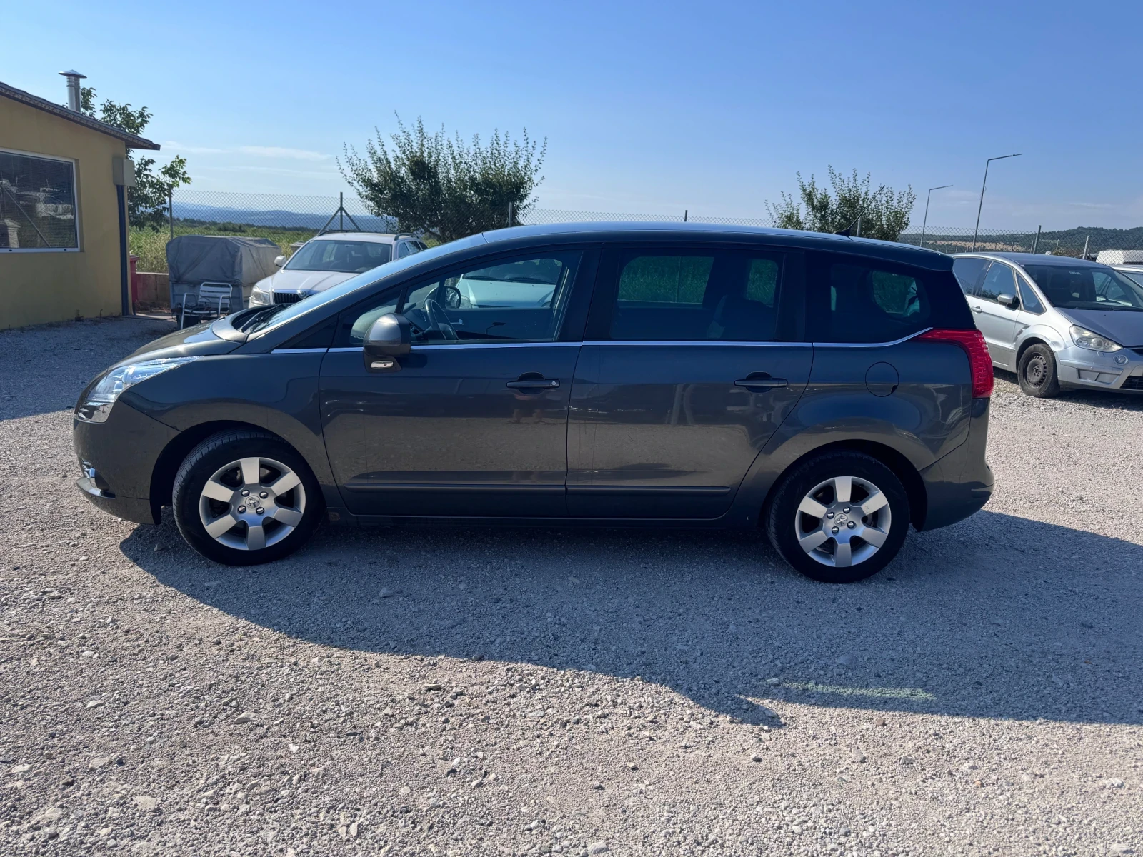 Peugeot 5008 2.0HDI 150PS 6+ 1 EVRO 5, снимка 3 - Автомобили и джипове - 55151398