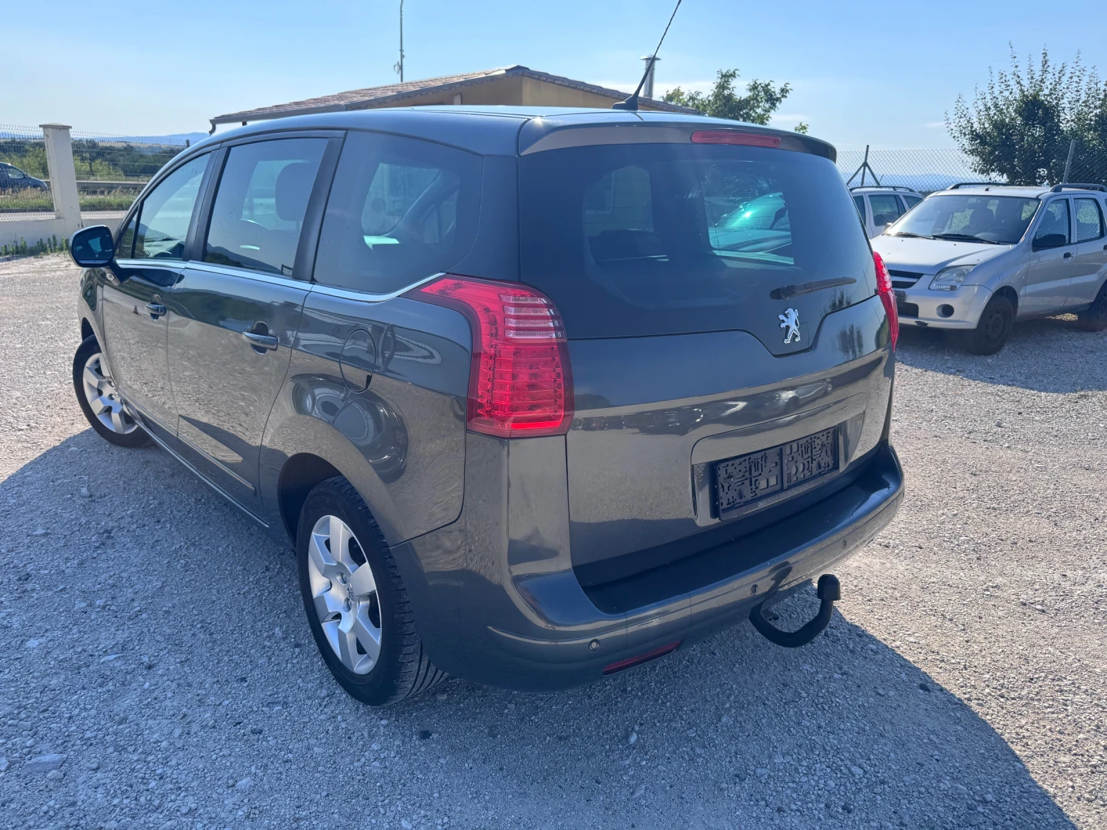 Peugeot 5008 2.0HDI 150PS 6+ 1 EVRO 5, снимка 4 - Автомобили и джипове - 55151398