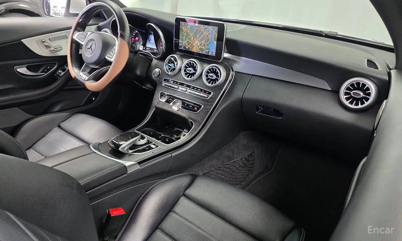 Mercedes-Benz C 200 AMG   PANO   HUD   CAM   NAVI   MEMORY, снимка 9 - Автомобили и джипове - 56076563