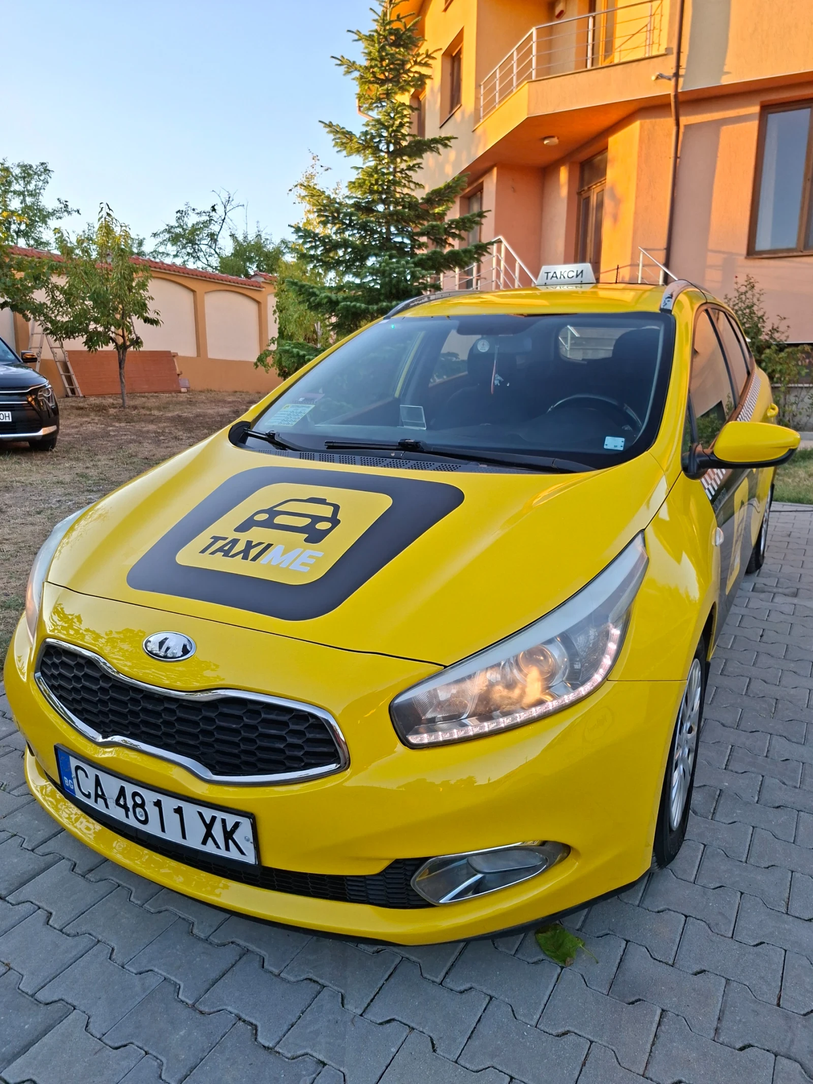 Kia Ceed, снимка 2 - Автомобили и джипове - 56117788