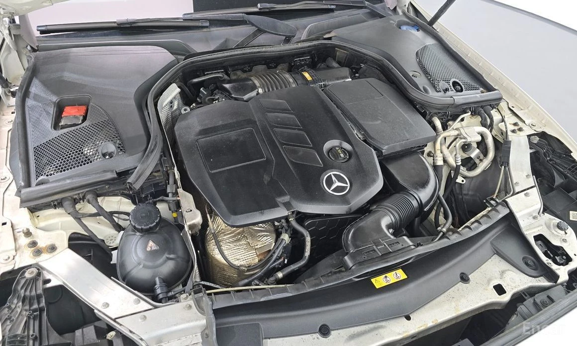 Mercedes-Benz E 220, снимка 6 - Автомобили и джипове - 56634194