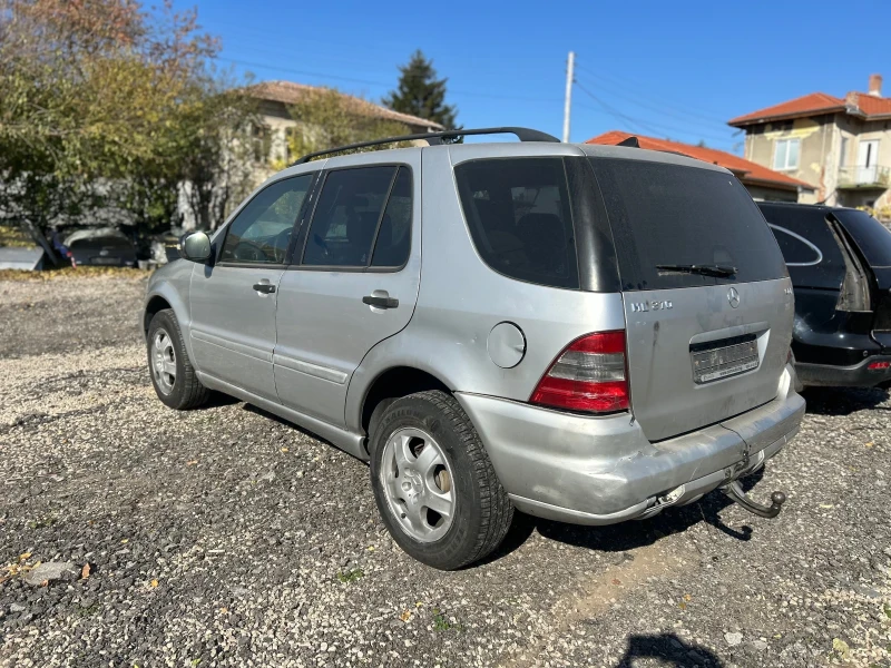 Mercedes-Benz ML 270 2, 7cdi , снимка 6 - Автомобили и джипове - 48253313