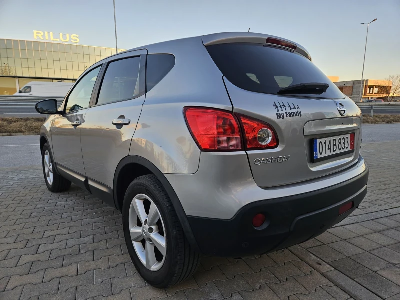 Nissan Qashqai 2.0i 4x4 swiss edition , снимка 4 - Автомобили и джипове - 48509240