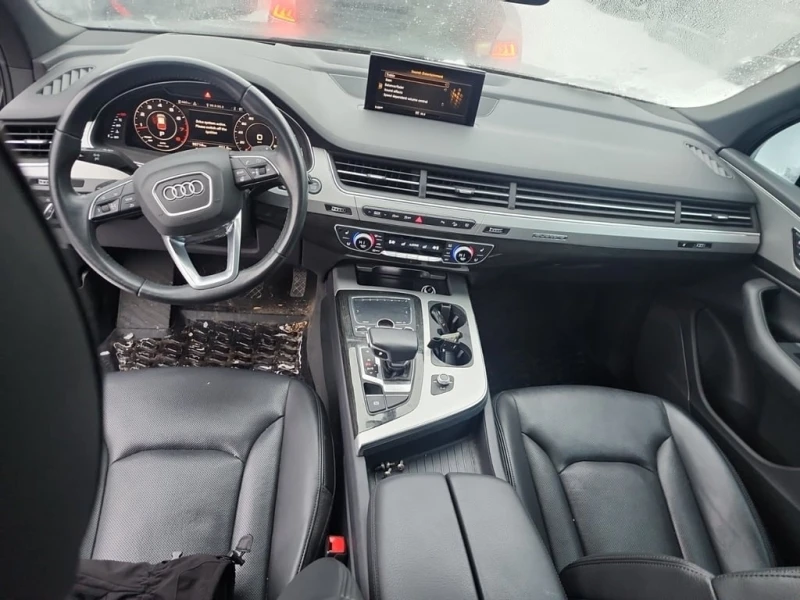 Audi Q7 * PROGRESSIVE * CARFAX * БЕЗ ПЪРВОНАЧАЛНА ВНОСКА, снимка 11 - Автомобили и джипове - 53021226