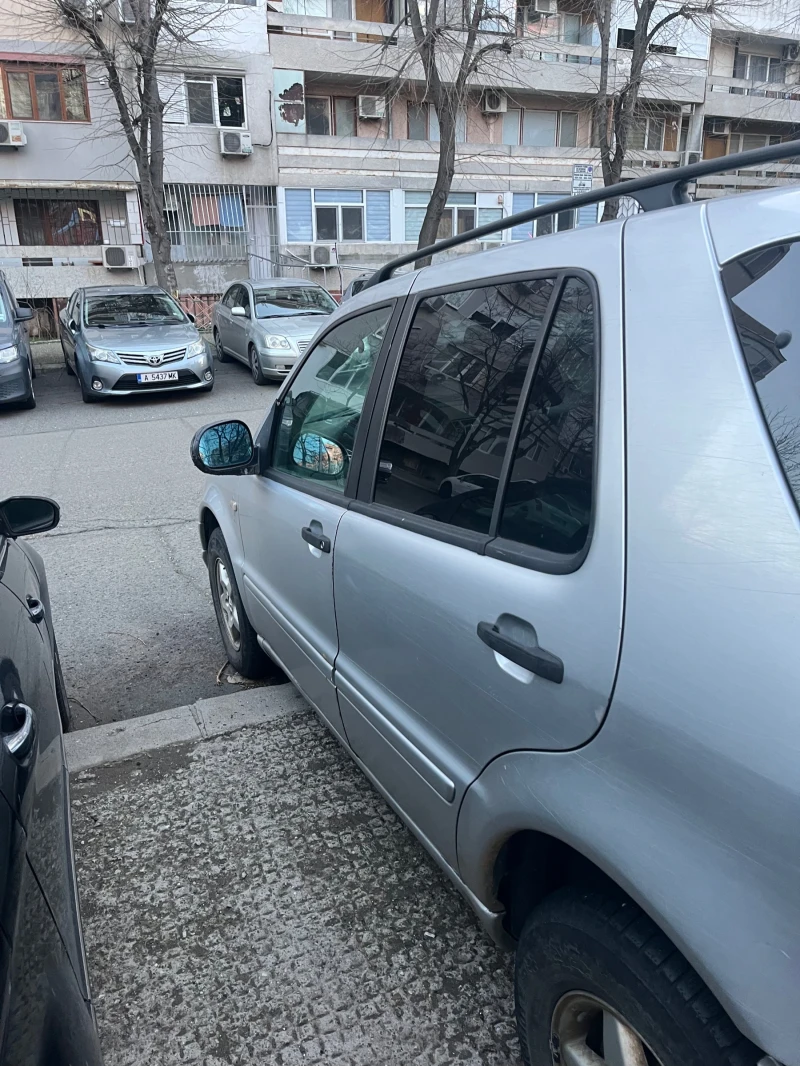 Mercedes-Benz ML 320 ml 320, снимка 3 - Автомобили и джипове - 53092723