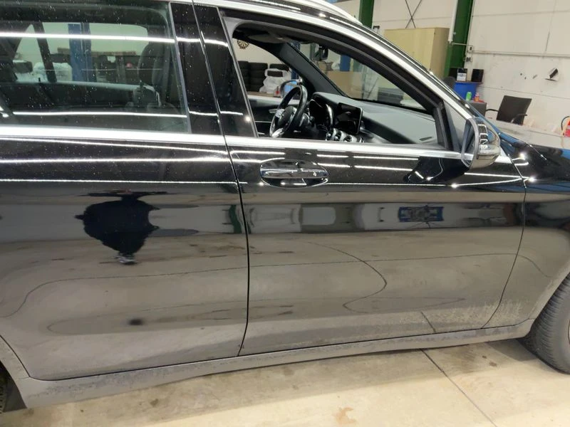 Mercedes-Benz GLC 220, снимка 7 - Автомобили и джипове - 54746603