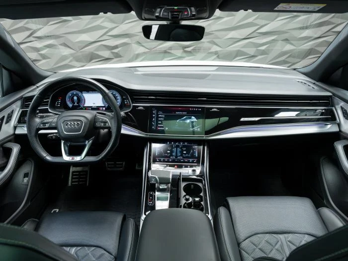 Audi Q8 QUATTRO S-LINE* MATRIX* B&O* 360* PANO* ОБДУХВ* , снимка 5 - Автомобили и джипове - 54985071