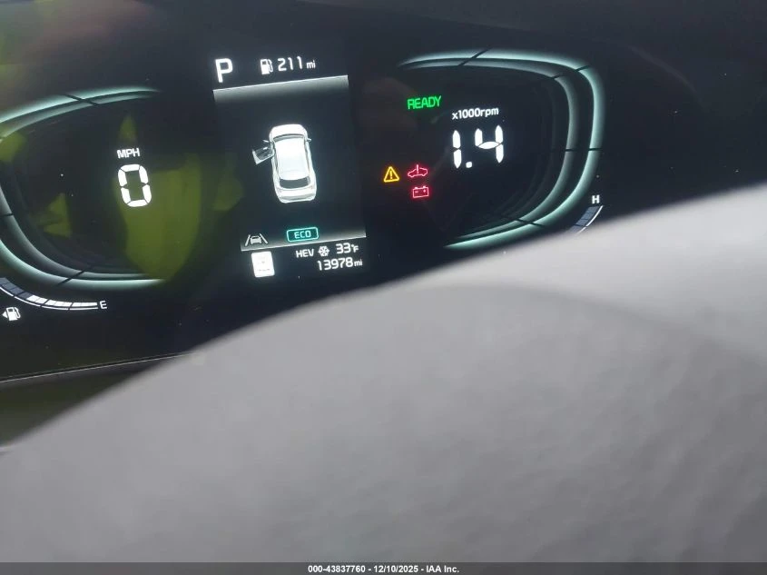 Kia Sportage 2025 KIA SPORTAGE PLUG-IN HYBRID X-LINE - изображение 10