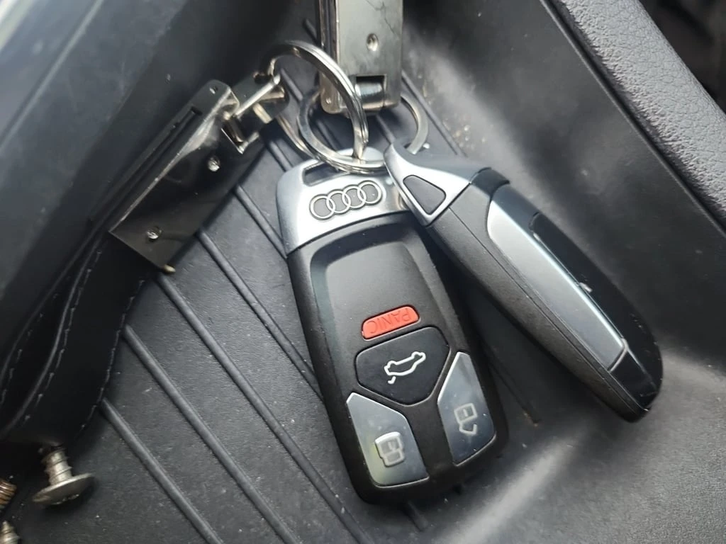 Audi Q7 * PROGRESSIVE * CARFAX * ��� ������������ ������ | Mobile.bg � ����������� 8