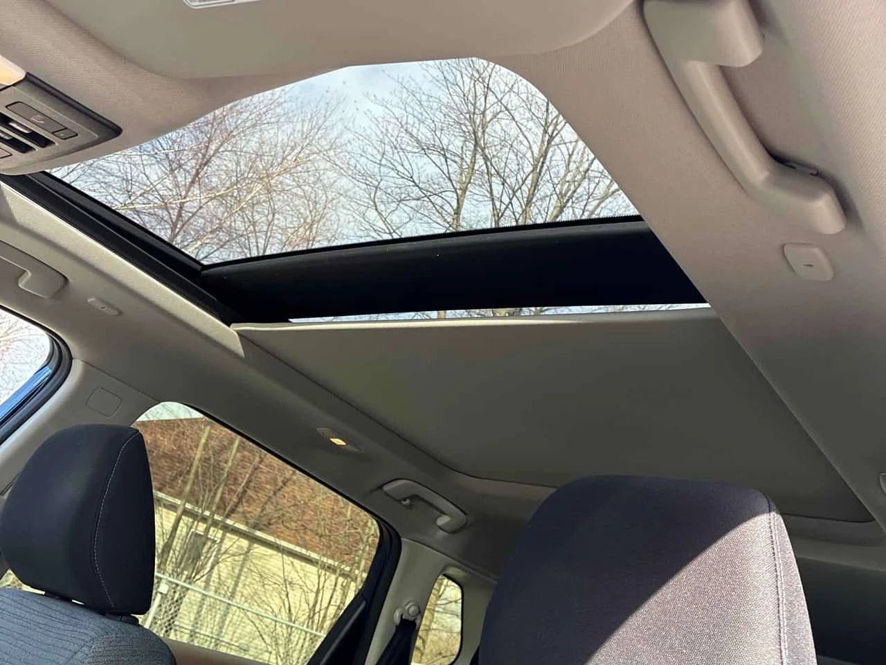 Nissan Rogue * SV * 2 КЛЮЧА * 360 * ПОДГРЕВИ * PANO, снимка 13 - Автомобили и джипове - 54226065