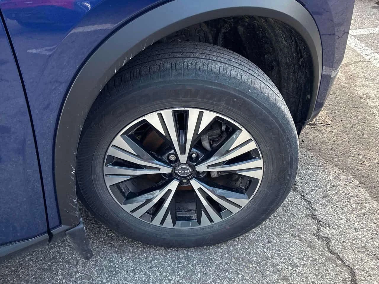 Nissan Rogue * SV * 2 КЛЮЧА * 360 * ПОДГРЕВИ * PANO, снимка 7 - Автомобили и джипове - 54226065