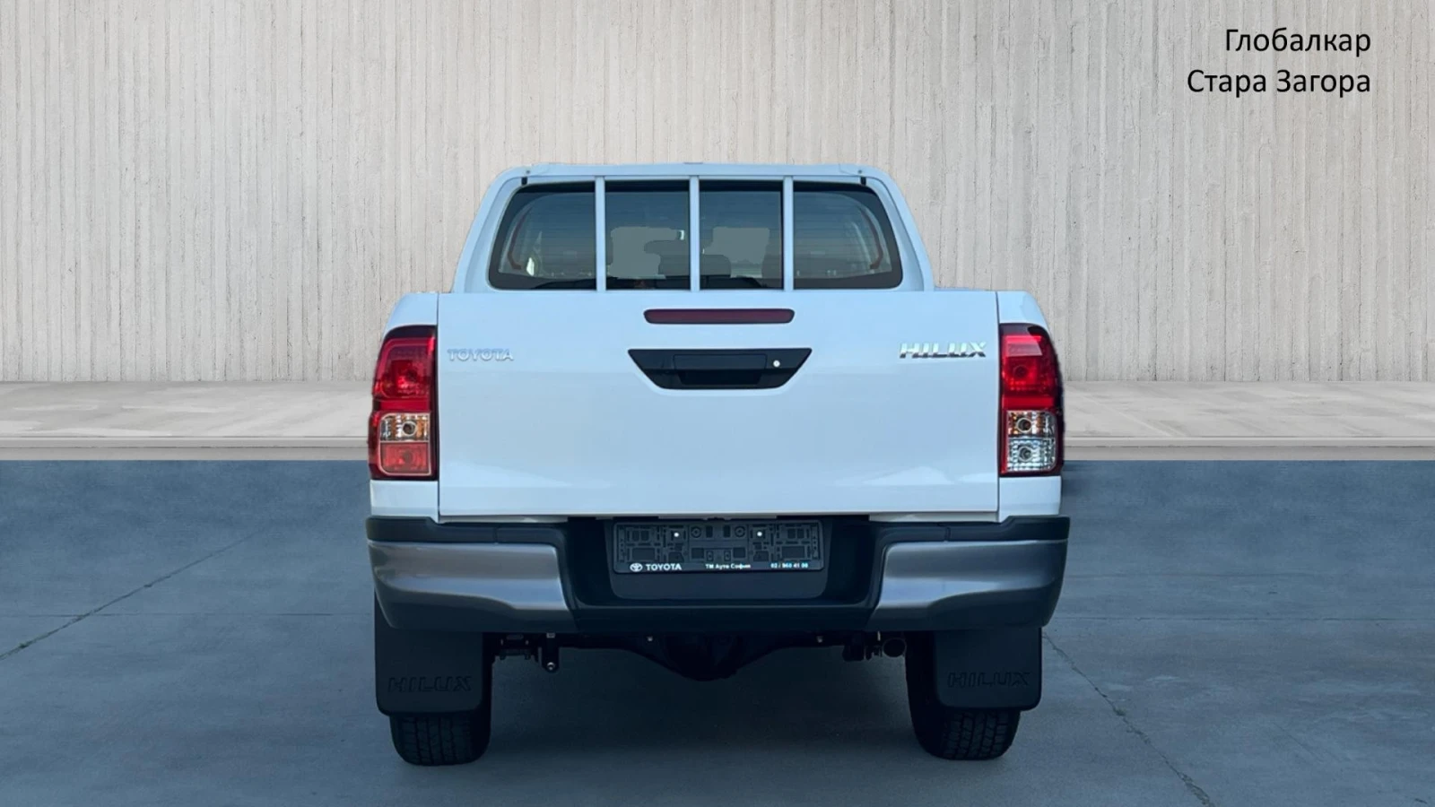 Toyota Hilux 2.8 D-4D MT COMFORT, снимка 5 - Автомобили и джипове - 54511835