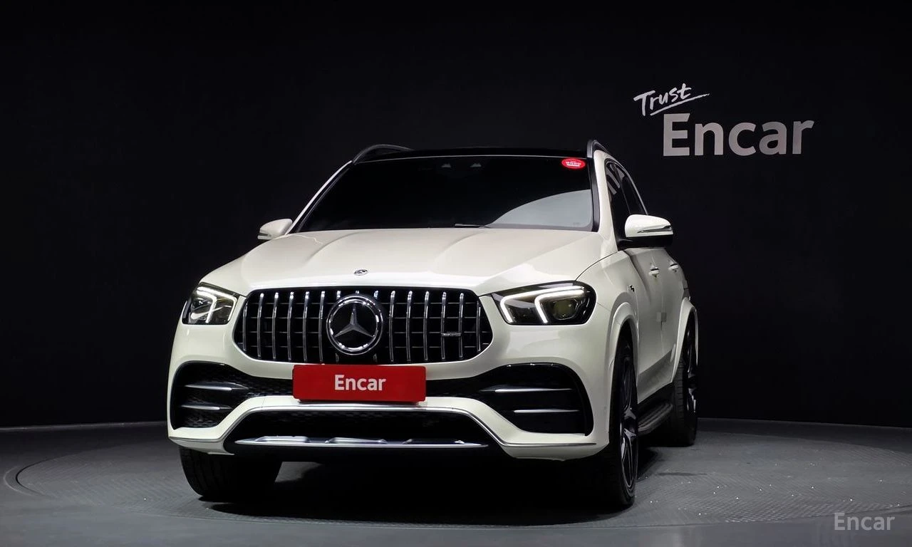 Mercedes-Benz GLE 53 4MATIC BURMESTER* ОБДУХВАНЕ* LANE ASS* ПАНО* 360, снимка 3 - Автомобили и джипове - 54703024