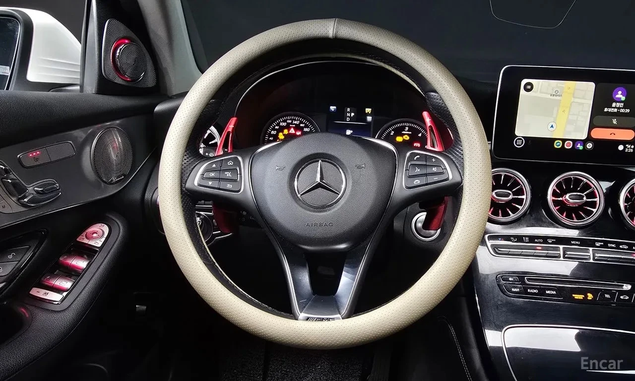 Mercedes-Benz GLC 220 * 4MATIC Premium Coupe * АВТОКРЕДИТ * , снимка 13 - Автомобили и джипове - 55950618