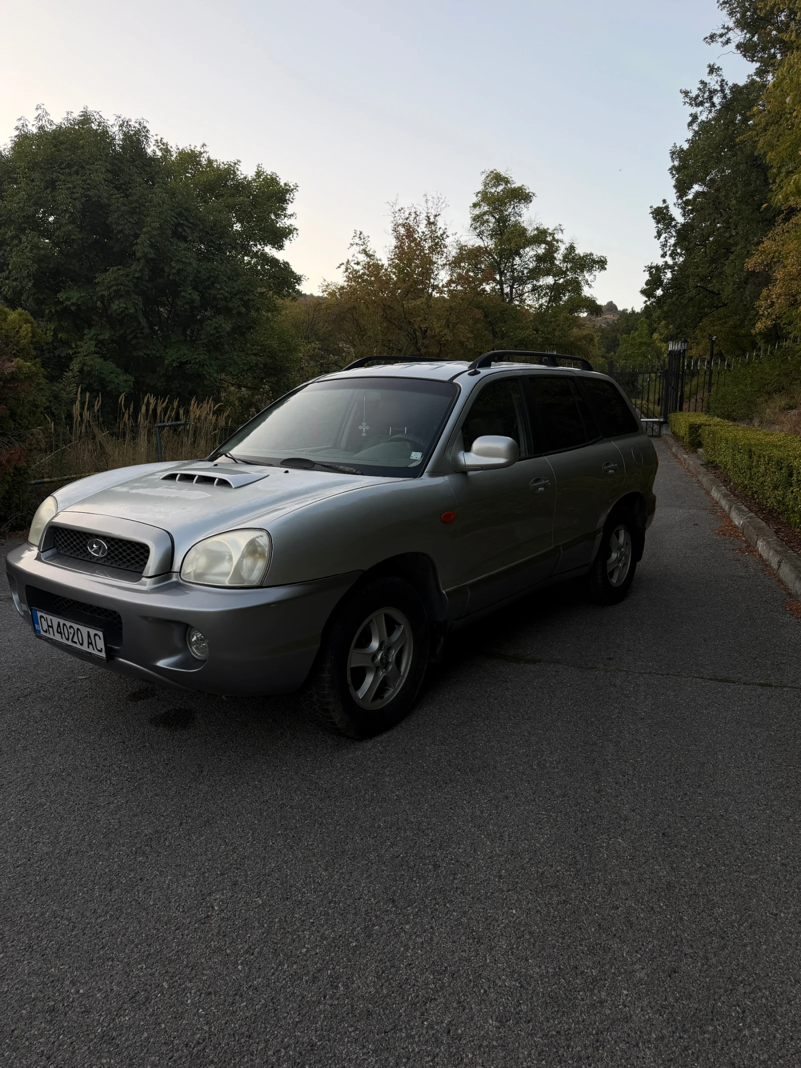 Hyundai Santa fe 2.0crdi, снимка 3 - Автомобили и джипове - 56222277