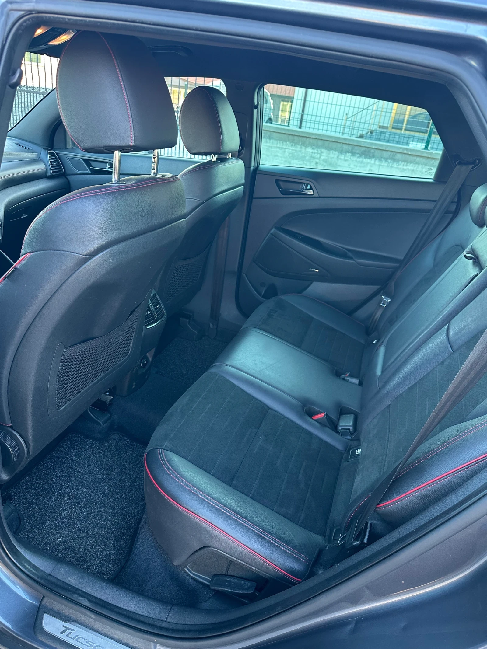 Hyundai Tucson N Line 4x4, снимка 12 - Автомобили и джипове - 56324524