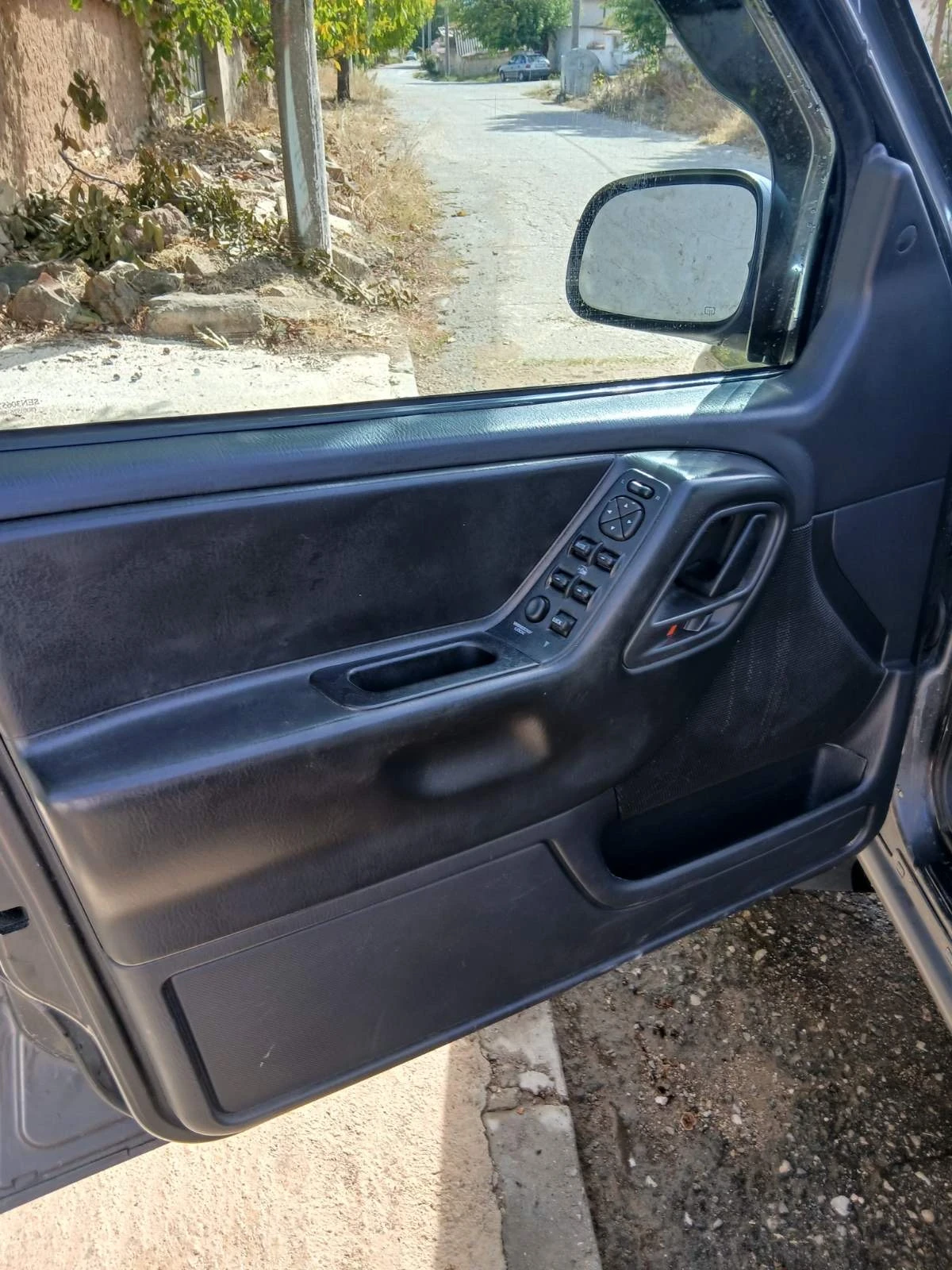Jeep Grand cherokee, снимка 11 - Автомобили и джипове - 56407689
