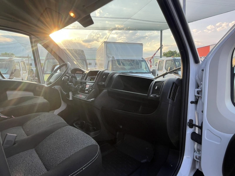 Fiat Ducato 2.3 JTD 180kc (6+ 1) НАЛИЧЕН, снимка 10 - Бусове и автобуси - 50942458