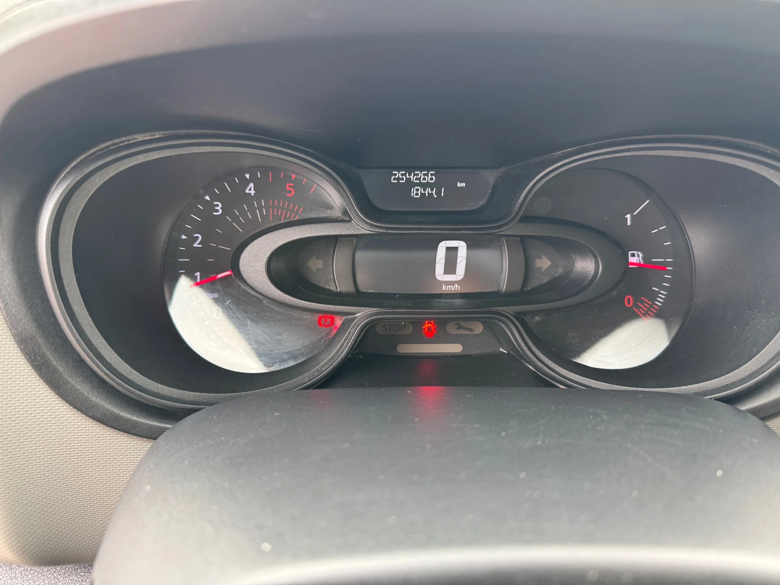 Renault Trafic 1.6-DCI-L2 H1-ЛИЗИНГ, снимка 13 - Бусове и автобуси - 53725816