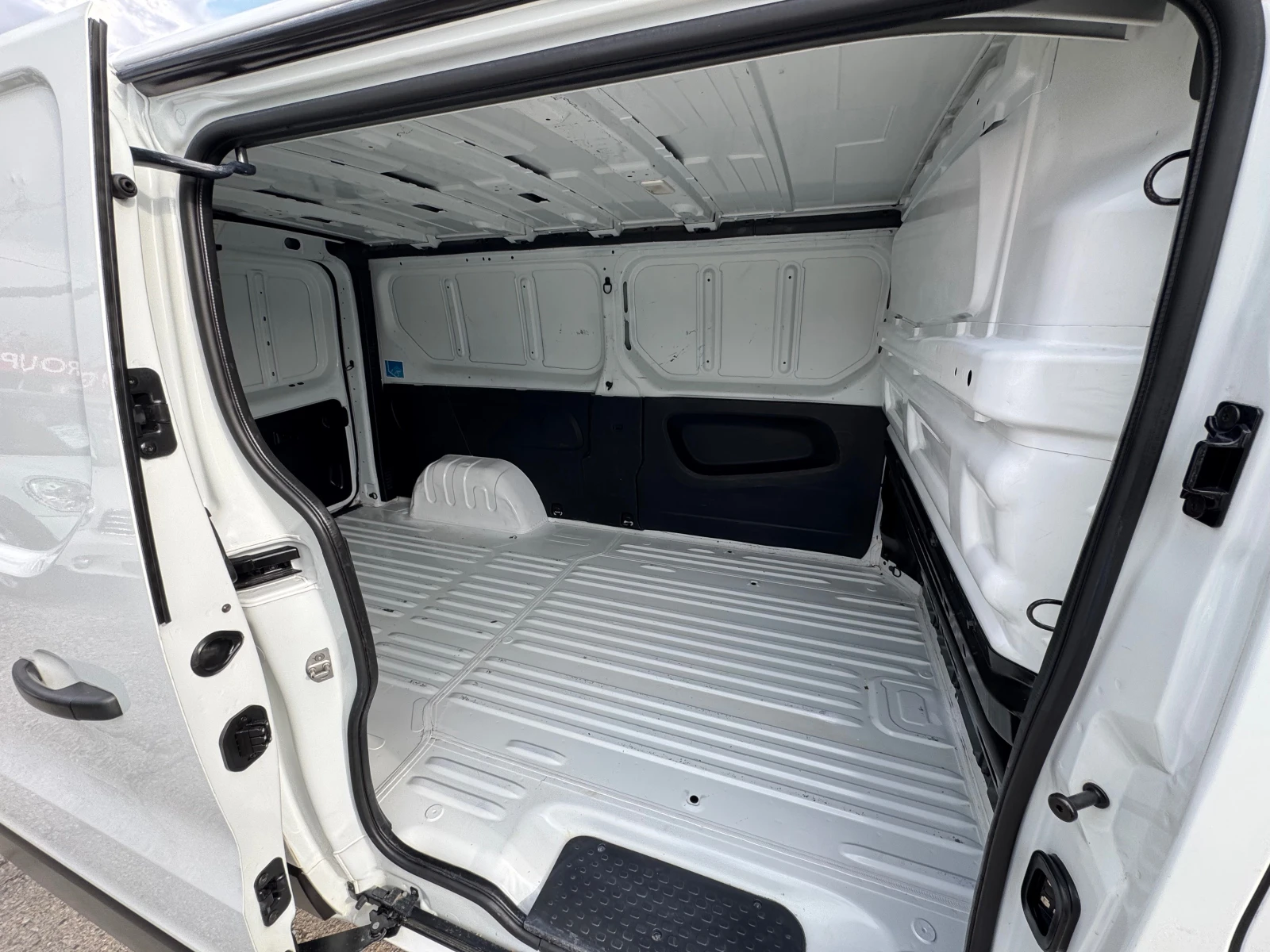 Renault Trafic 1.6-DCI-L2 H1-ЛИЗИНГ - изображение 7