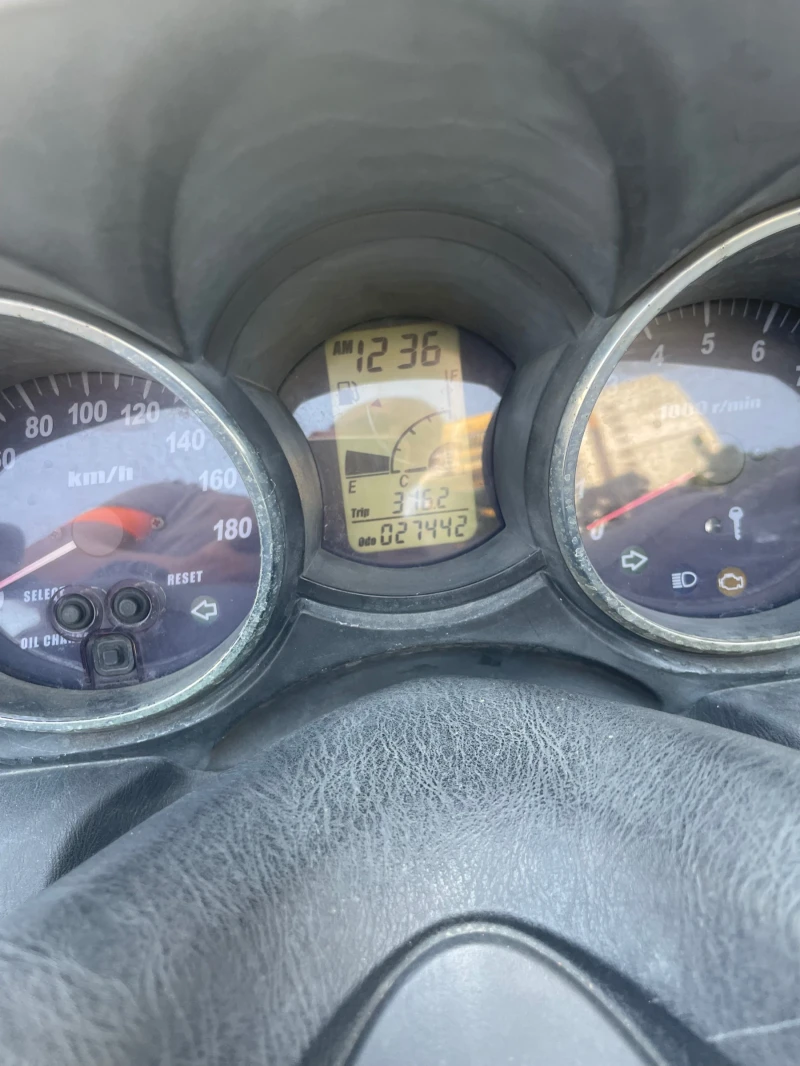 Yamaha Majesty 400i, снимка 10 - Мотоциклети и мототехника - 52276040