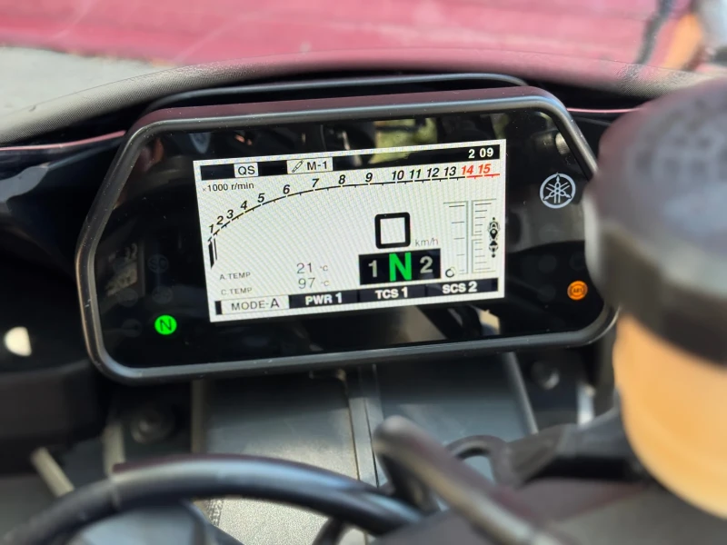 Yamaha YZF-R1 //R1M//, снимка 11 - Мотоциклети и мототехника - 51386012