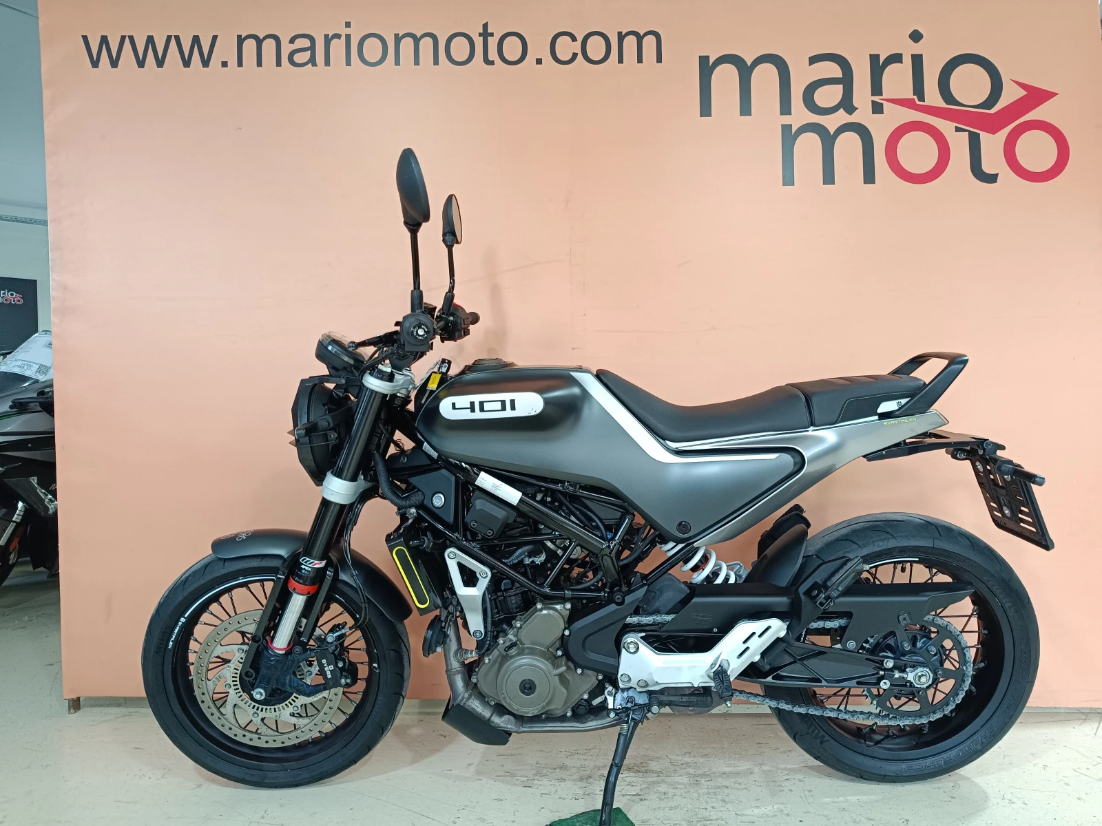 Husqvarna Svartpilen 401, снимка 10 - Мотоциклети и мототехника - 54213336