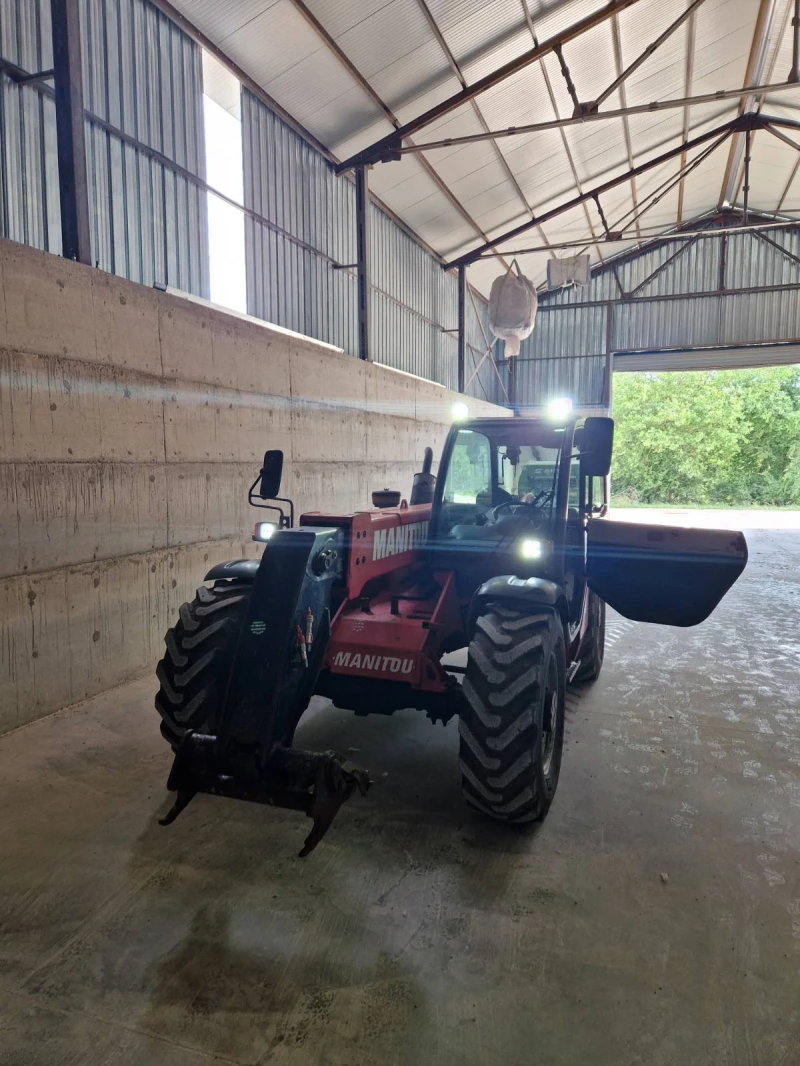 Телескопичен товарач Manitou 732MT, снимка 4 - Селскостопанска техника - 48054321