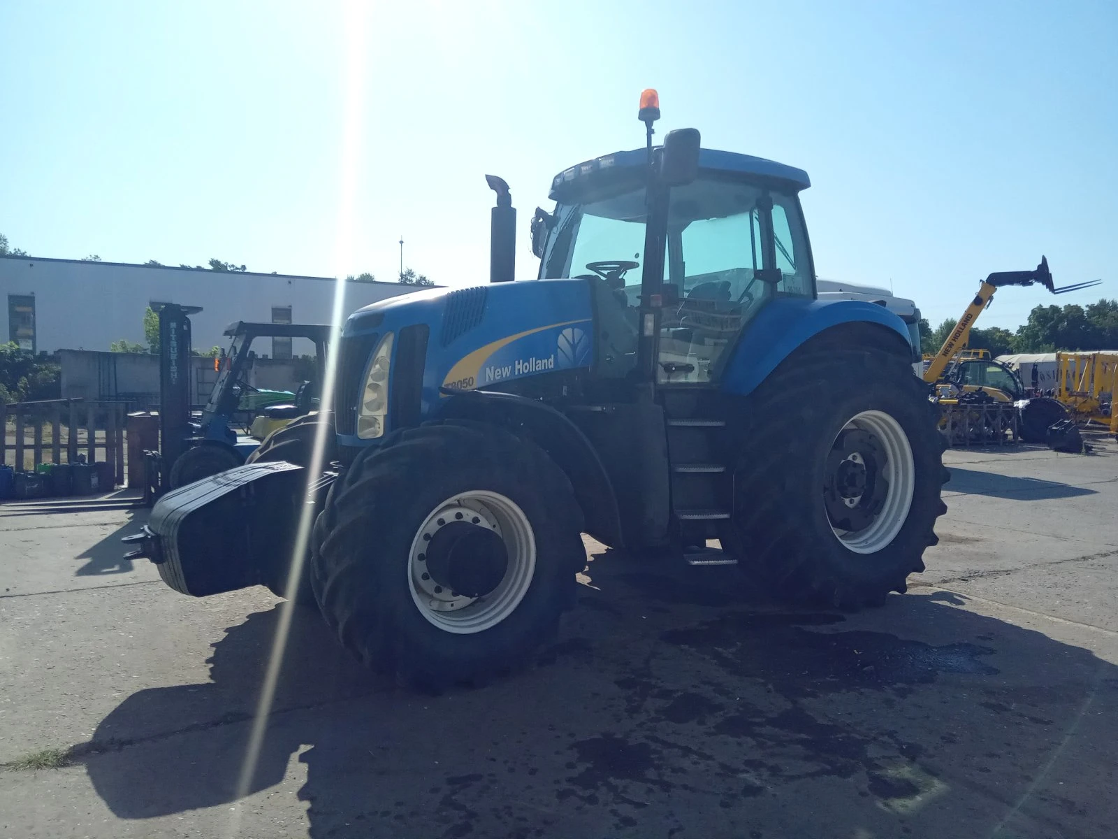 Трактор New Holland Т 8050 - изображение 3